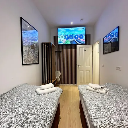 Apartahotel Fairapart 4 In Heart Of Berlín